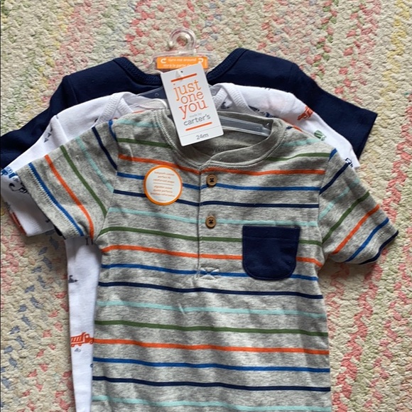 🧸Just one you by Carter’s baby boy bodysuit - Picture 1 of 7